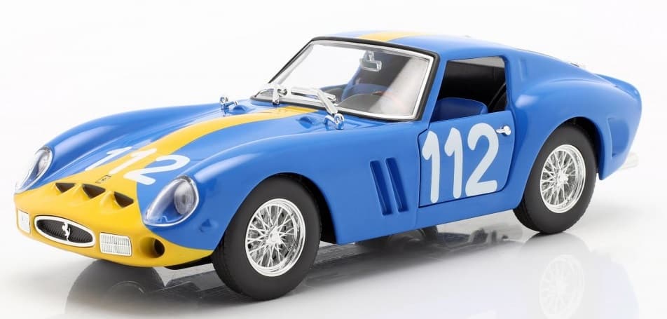 Bburago 1:24 Ferrari 250 GTO modré