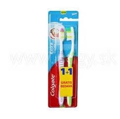 Colgate zubná kefka Extra Clean 1+1ks