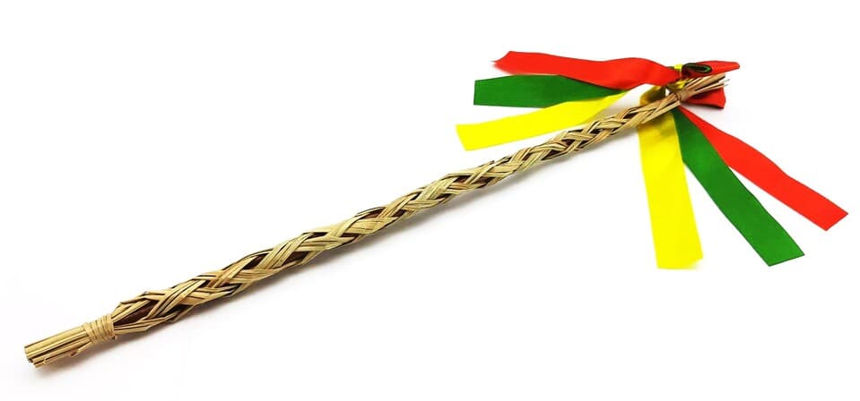 Korbáč prútený 40cm