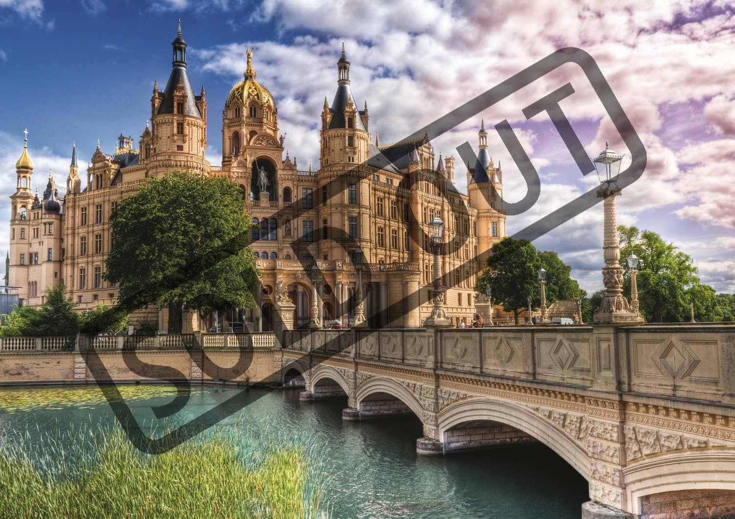 TREFL Puzzle Zámek na ostrově 1000 dílků