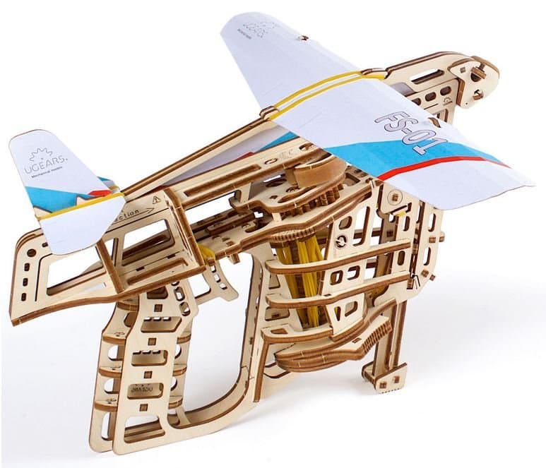 UGEARS 3D puzzle Kluzák se startérem 200 dílků